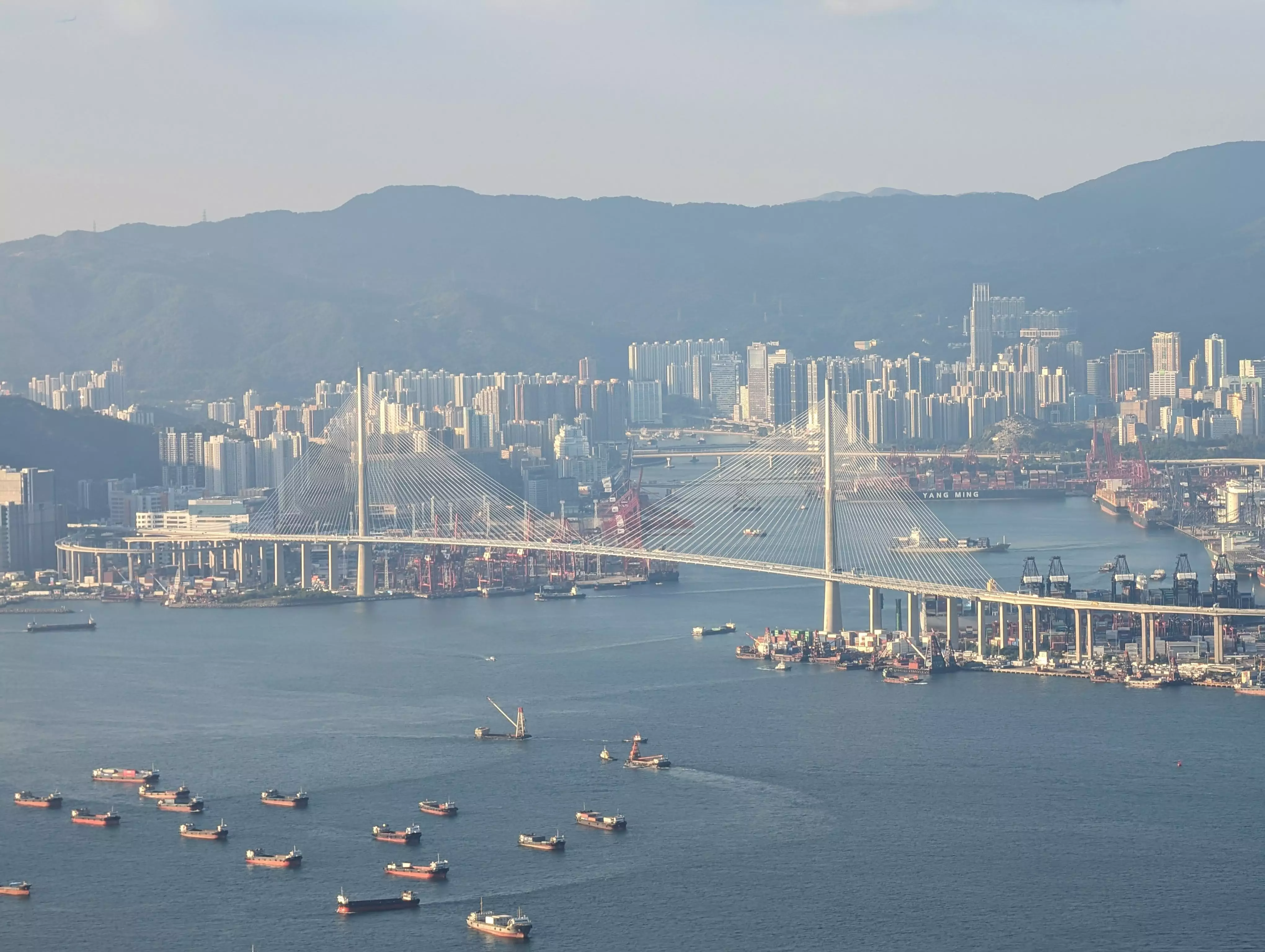 Stonecutters Bridge photo in WebP